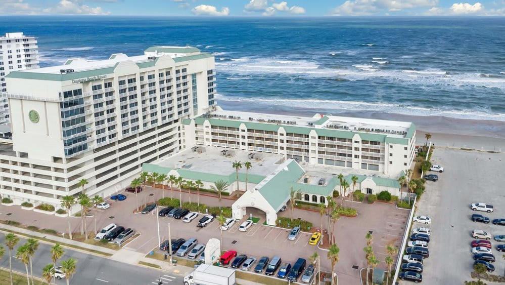 Oceanfront In Daytona Daytona Beach