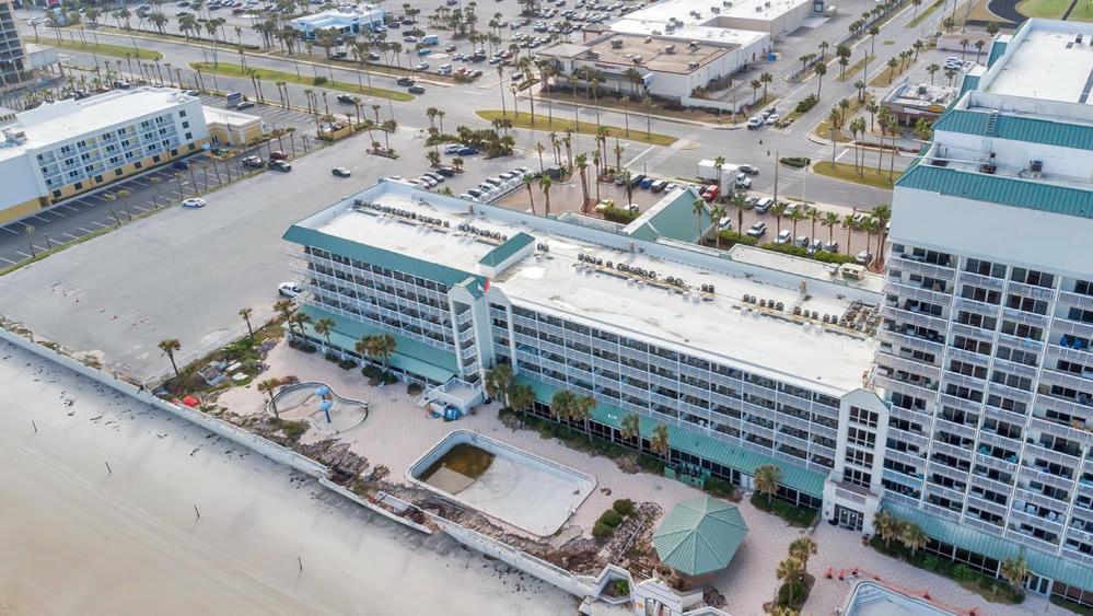 Oceanfront In Daytona Daytona Beach